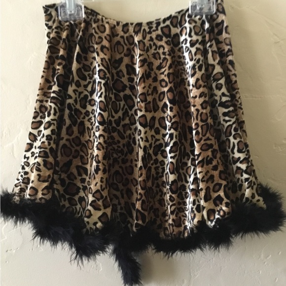 Girls Leopard Costume - Picture 6 of 9